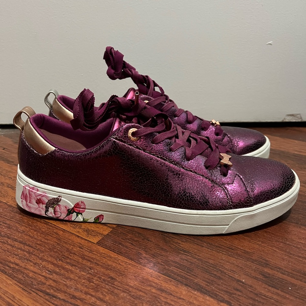 Ted Baker US Size 10 Fuchsia Sneakers
